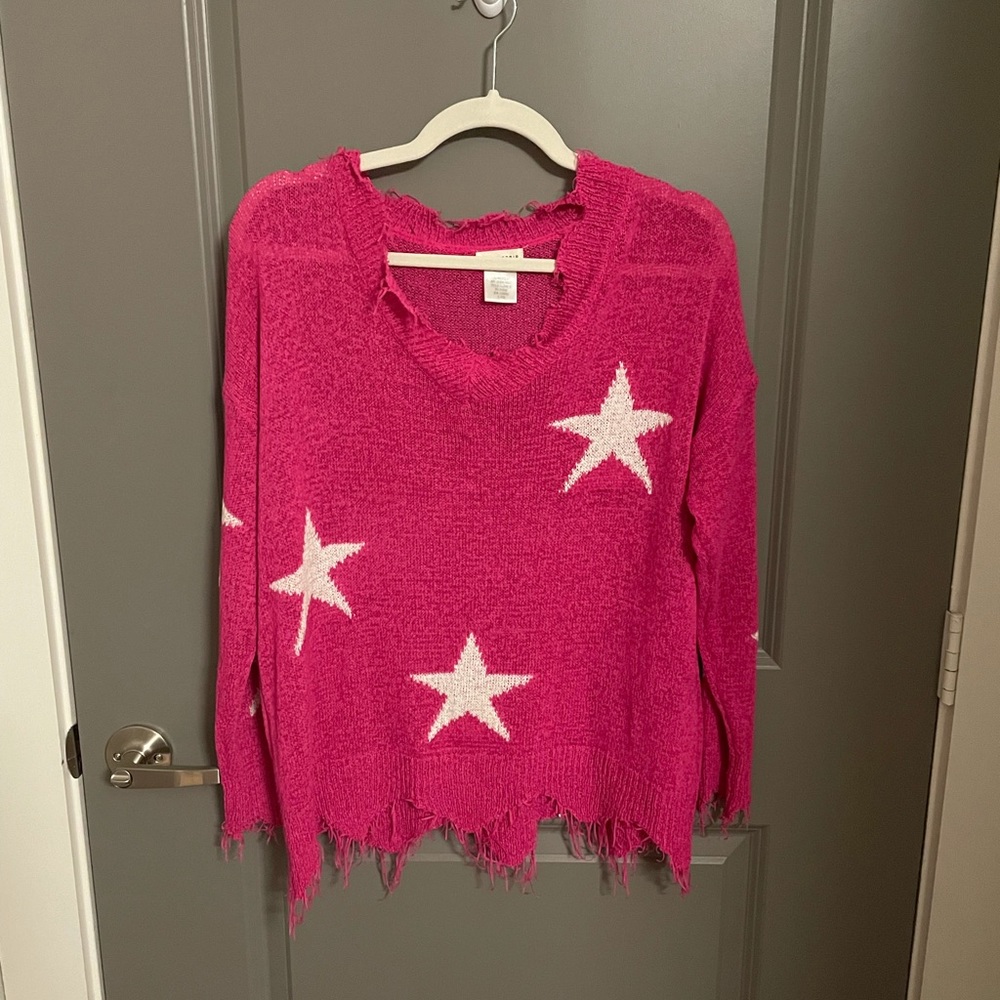 Main Strip Pink and White Star Top